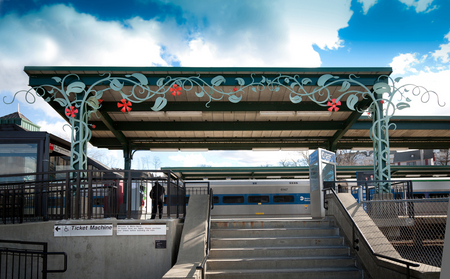 Jan Peeck's Vine
2012
painted carbon steel
13' x 29' x 6.5'
Peekskill NY train station, southbound platform
MTA Arts for Transit program